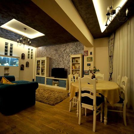 Classic Apartment Brasov Exterior photo