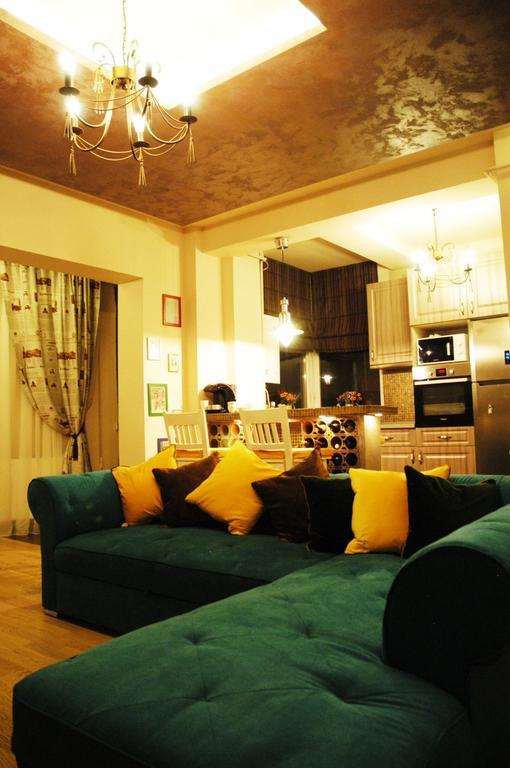 Classic Apartment Brasov Exterior photo