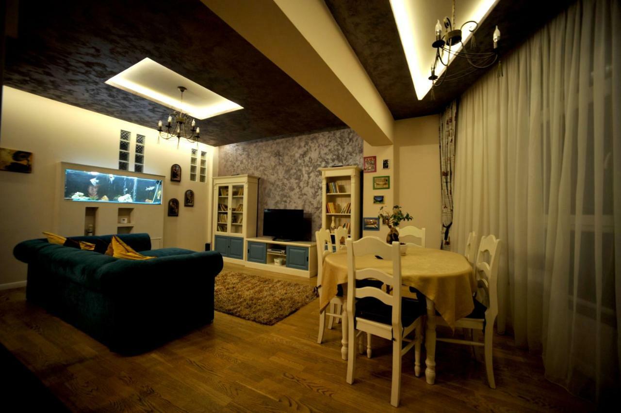 Classic Apartment Brasov Exterior photo